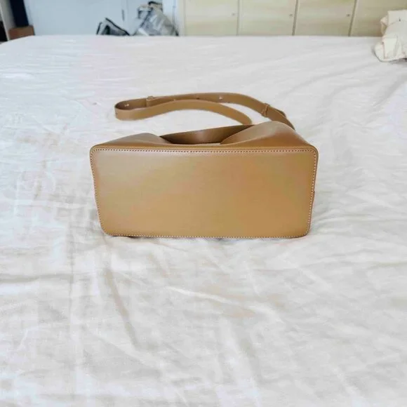 Aesther Ekme Mini Crossbody Sac, Tan, EUC - Picture 4 of 10